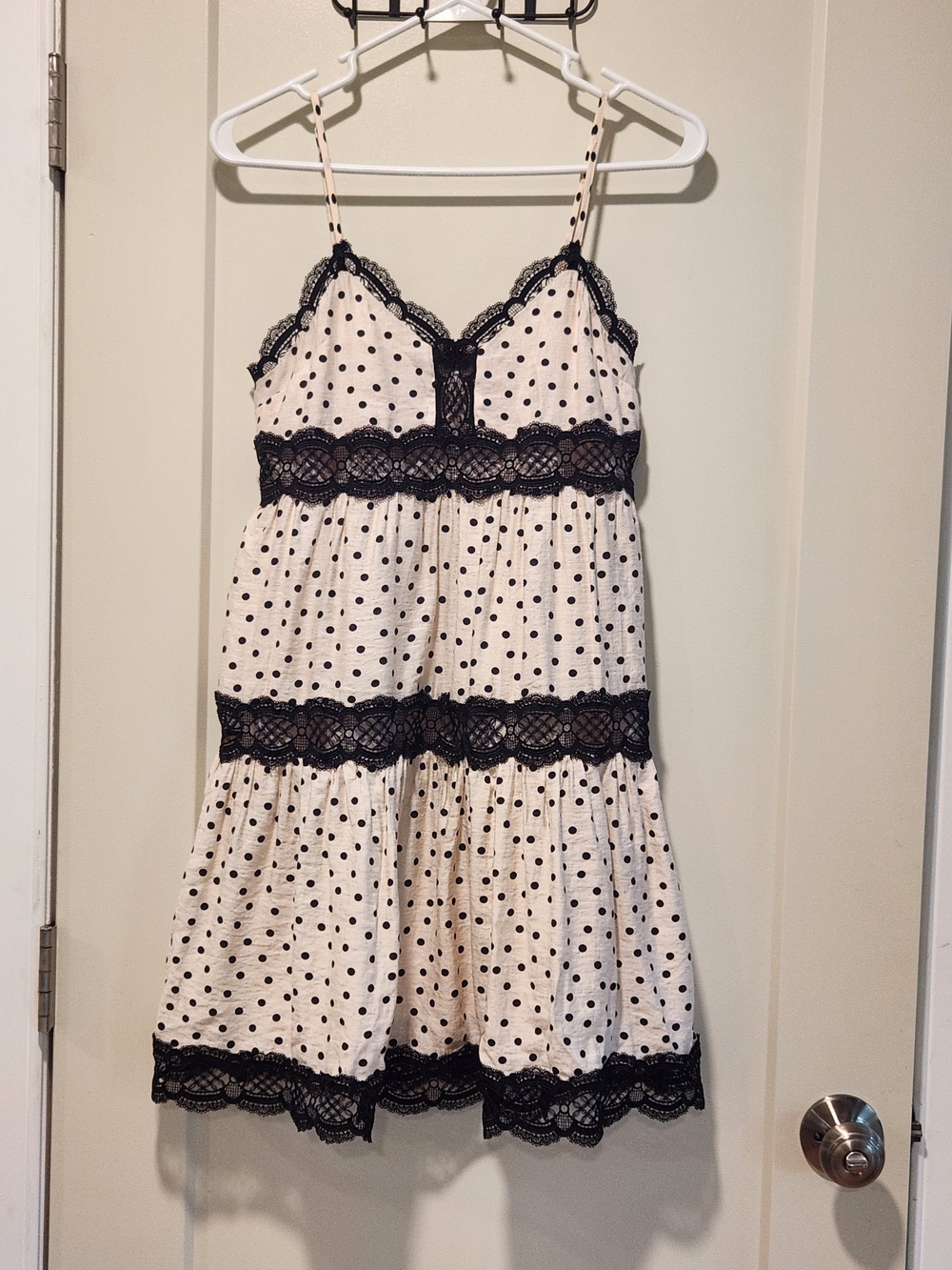 Express Dress Lace And Polka Dot Beige and Black XS